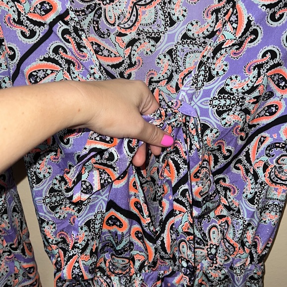 Shorts Romper - Picture 3 of 6